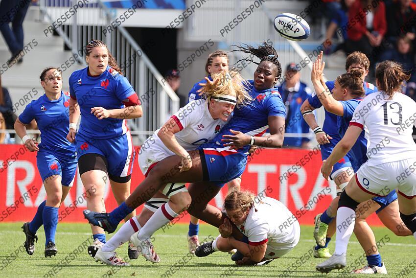 matthews (alex) fall (madoussou) comborough (vickii) FRANCE-ANGLETERRE (12-24) 