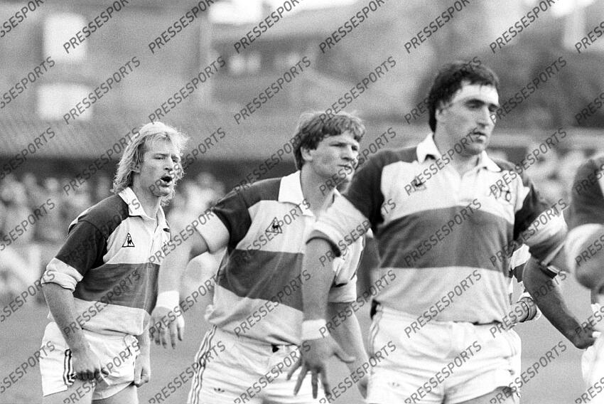 rives (jean pierre) cordier (jean marc) orso (jean charles) BARBARIANS FRANCAIS-JAPON fonds n/b 