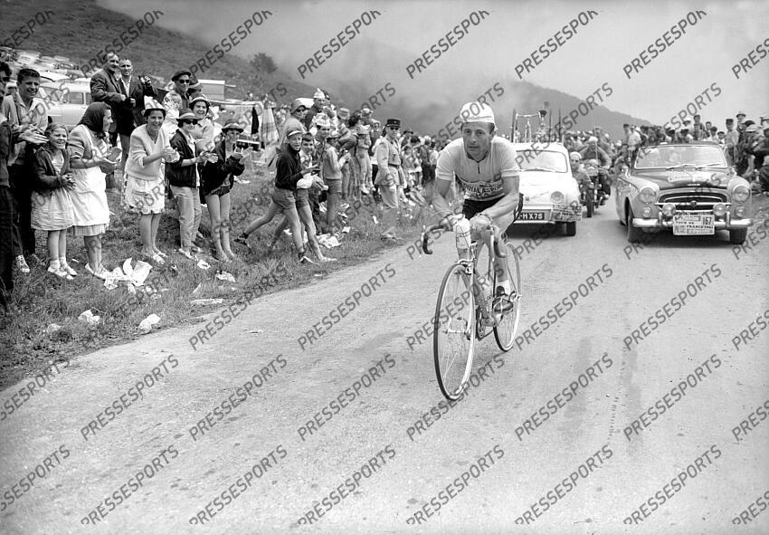 queheille (marcel) LUCHON/PAU Dans le Tourmalet ou dans Aspin. L' (22/07/2010) fonds n/b les cols mythiques l'(15/07/2011) 