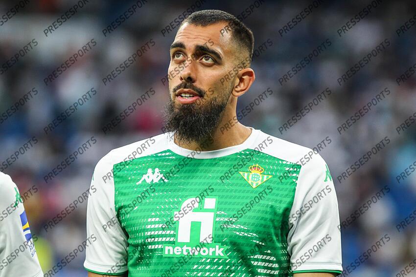 Borja Iglesias of Real Betis looks on during the spanish league, La Liga Santander, football match played between Real Madrid and Real Betis Balompie at Santiago Bernabeu stadium on May 20, 2022, in Madrid Spain. REAL MADRID-BETIS SEVILLE (0-0) 