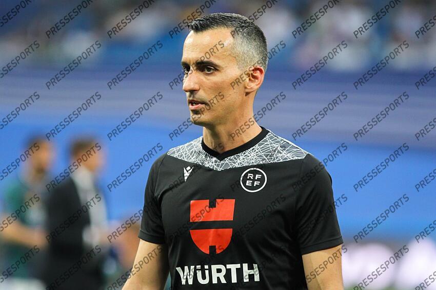 Santiago Jaime Latre, referee of the match, looks on during the spanish league, La Liga Santander, football match played between Real Madrid and Real Betis Balompie at Santiago Bernabeu stadium on May 20, 2022, in Madrid Spain. REAL MADRID-BETIS SEVILLE (0-0) 