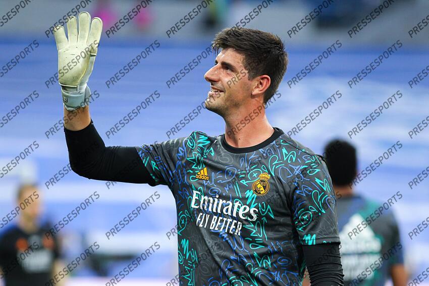 Thibaut Courtois of Real Madrid gestures during the spanish league, La Liga Santander, football match played between Real Madrid and Real Betis Balompie at Santiago Bernabeu stadium on May 20, 2022, in Madrid Spain. REAL MADRID-BETIS SEVILLE (0-0) 