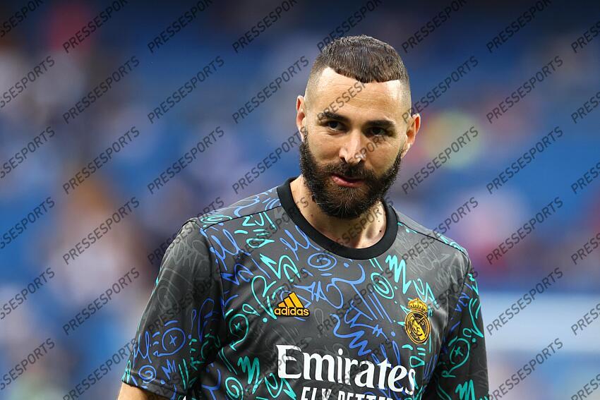 Karim Benzema of Real Madrid looks on during the spanish league, La Liga Santander, football match played between Real Madrid and Real Betis Balompie at Santiago Bernabeu stadium on May 20, 2022, in Madrid Spain. REAL MADRID-BETIS SEVILLE (0-0) 