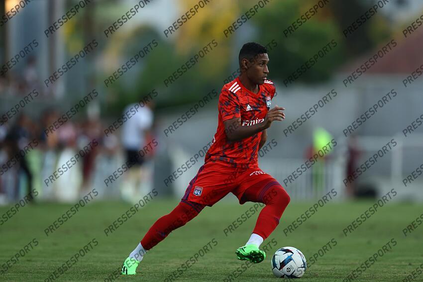 tete LYON-DYNAMO KIEV (3-0) 2eme match 