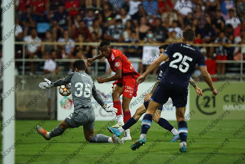 neshcheret (ruslan) lega (sekou) LYON-DYNAMO KIEV (3-0) 2eme match 