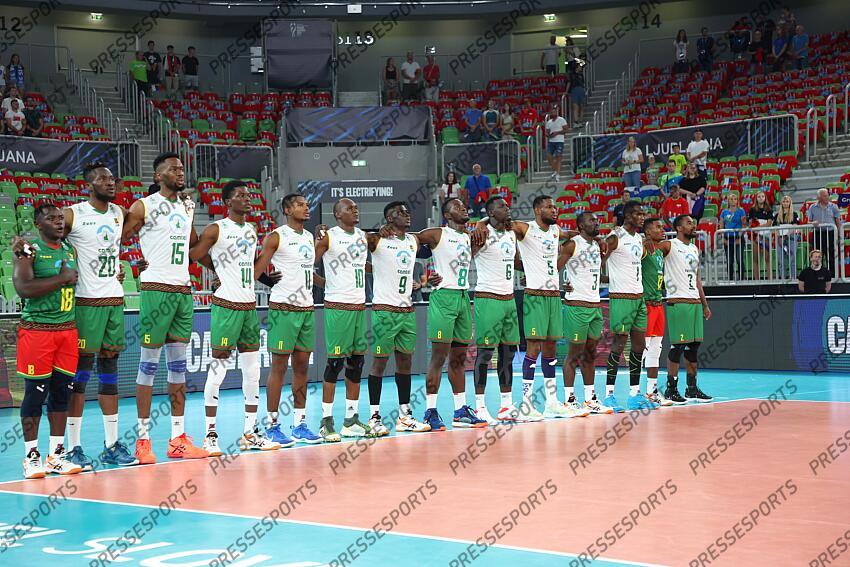 ayong djam (nelson) voukeng mbativou (christian arthur) kody bitjaa (yvan arthur) kavogo (yaoussi) deffo sobwen (jeremie derrick) Sali hile (didier) bitouna (cedric) mandeng adjessa (christophe) dolegombai (sem) kofane boyomo (joseph herve) amabaya (arnaud) badawe djakode (elie) bassoko (kevin) awal mbutngam (ahmed) ALLEMAGNE-CAMEROUN (3-0) 