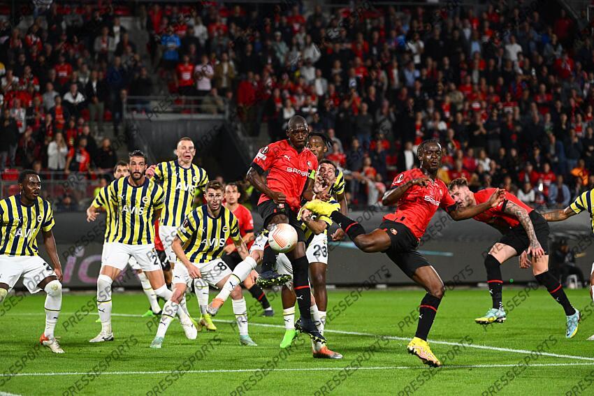 traore (hamari) yandas (mert hakan) sulemana (kamaldeen) RENNES-FENERBAHCE (2-2) osayi samuel (bright) 21 henrique (gustavo) 2 szalai (attila) yuksek (ismail) 80 batshuayi (michy) 23 