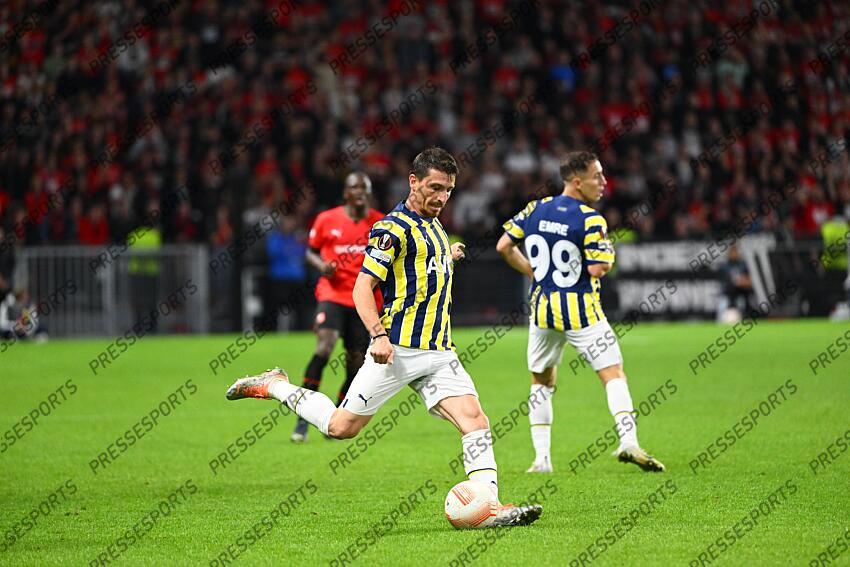 yandas (mert hakan) RENNES-FENERBAHCE (2-2) mor (emre) 99 