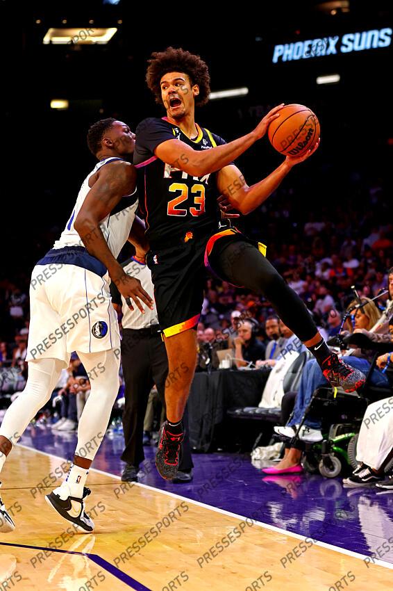 Oct 19, 2022; Phoenix, Arizona, USA; Phoenix Suns forward Cameron Johnson (23) saves the ball from going out of bounds during the third quarter against the Dallas Mavericks at Footprint Center. Mandatory Credit: Mark J. Rebilas-USA TODAY Sports NBA: Dallas Mavericks at Phoenix Suns 