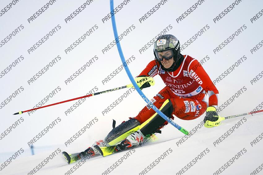LEVI, FINLAND - NOVEMBER 20: Leona Popovic of Team Croatia in action during the Audi FIS Alpine Ski World Cup Women's Slalom on November 20, 2022 in Levi, Finland. (Photo by Christophe Pallot/Agence Zoom) SLALOM LEVI 2 