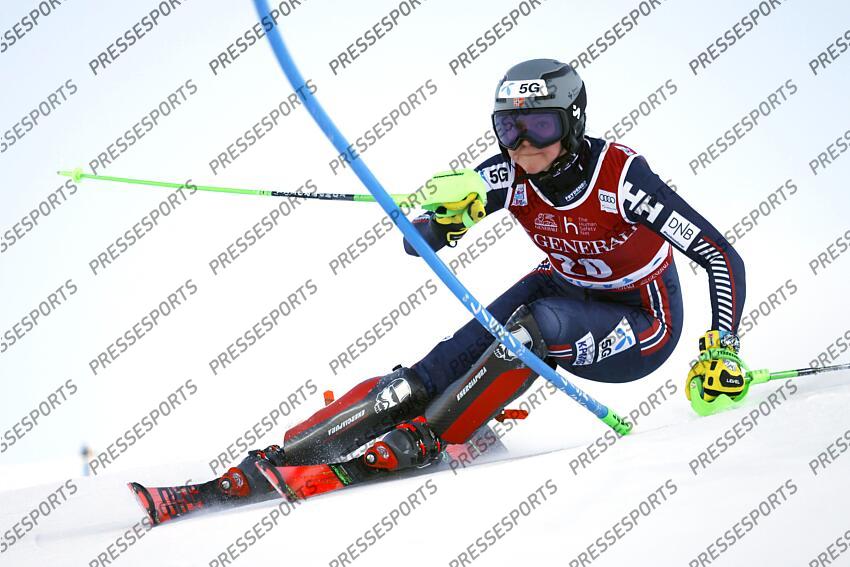 LEVI, FINLAND - NOVEMBER 20: Thea Louise Stjernesund of Team Norway in action during the Audi FIS Alpine Ski World Cup Women's Slalom on November 20, 2022 in Levi, Finland. (Photo by Christophe Pallot/Agence Zoom) SLALOM LEVI 2 