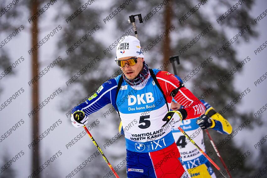 KONTIOLAHTI, FINLAND - DECEMBER 04: Emilien Jacquelin of Team France takes 3rd place during the men and women pursuit IBU Biathlon World Cups on december 04, 2022 in Kontiolahti, Finland. (Photo by Kevin Voigt/Agence Zoom) POURSUITE HOMMES 