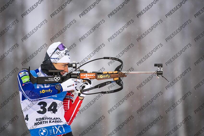 KONTIOLAHTI, FINLAND - DECEMBER 04: Eric Perrot during the men and women pursuit IBU Biathlon World Cups on december 04, 2022 in Kontiolahti, Finland. (Photo by Kevin Voigt/Agence Zoom) POURSUITE HOMMES 