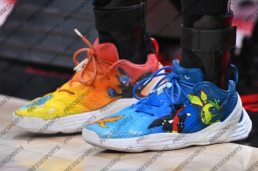 Dec 3, 2022; Toronto, Ontario, CAN; A view of shoes worn by Orlando Magic guard Cole Anthony (50) against the Toronto Raptors at Scotiabank Arena. Mandatory Credit: Dan Hamilton-USA TODAY Sports 03 DECEMBRE 