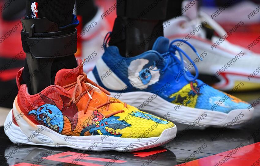 Dec 3, 2022; Toronto, Ontario, CAN; A view of shoes worn by Orlando Magic guard Cole Anthony (50) against the Toronto Raptors at Scotiabank Arena. Mandatory Credit: Dan Hamilton-USA TODAY Sports 03 DECEMBRE 