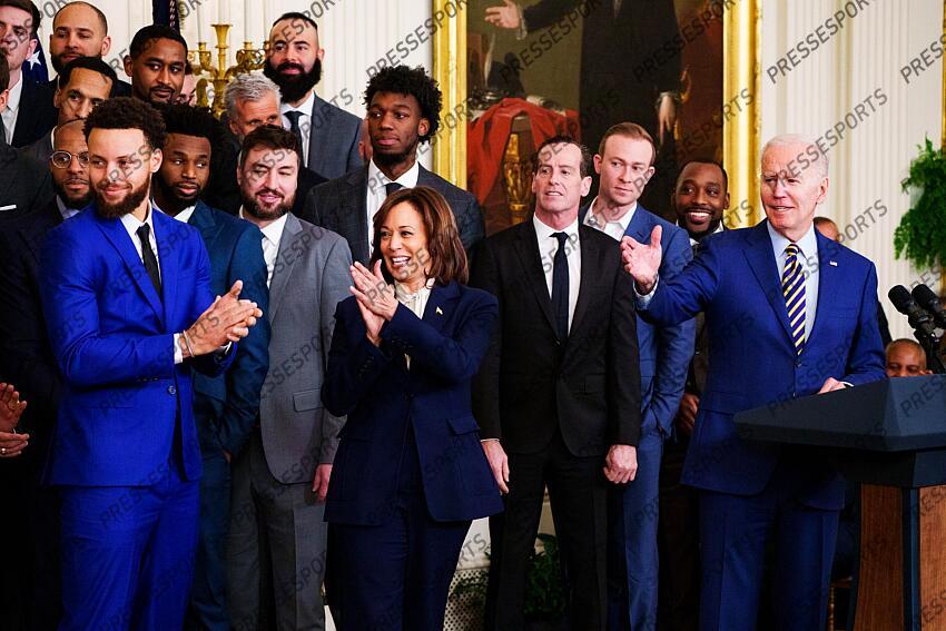 Jan 17, 2023; Washington, DC, USA; President Joe Biden welcomes the Golden State Warriors to the East Room of the White House to celebrate their 2022 NBA championship at The White House. Mandatory Credit: Josh Morgan-USA TODAY GOLDEN STATE WARRIORS A LA MAISON BLANCHE 