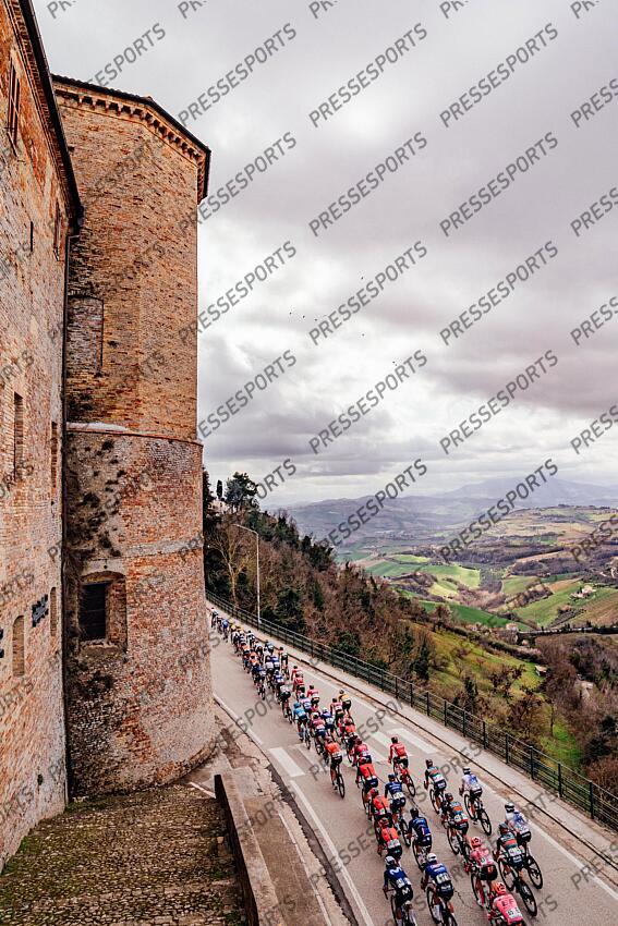 Picture by Zac Williams/SWpix.com- 12/03/2023 - Cycling - 2023 Tirreno Adriatico Stage 7 - San Benedetto Del Tronto, Italy - The peloton ride through the village of Ripatransone. ETAPE 07 SAN BENEDETTO DEL TRONTO/SAN BENEDETTO DEL TRONTO 