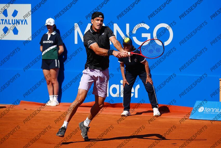 Emilio Gomez (ECU), APRIL19, 2023 - Tennis : Emilio Gomez during singles 2nd round match against Grigor Dimitrov on the Barcelona Open Banc Sabadell tennis tournament at the Real Club de Tenis de Barcelona in Barcelona, Spain. (Photo by Mutsu Kawamori/AFLO) Tennis : Barcelona Open Banc Sabadell 2023 