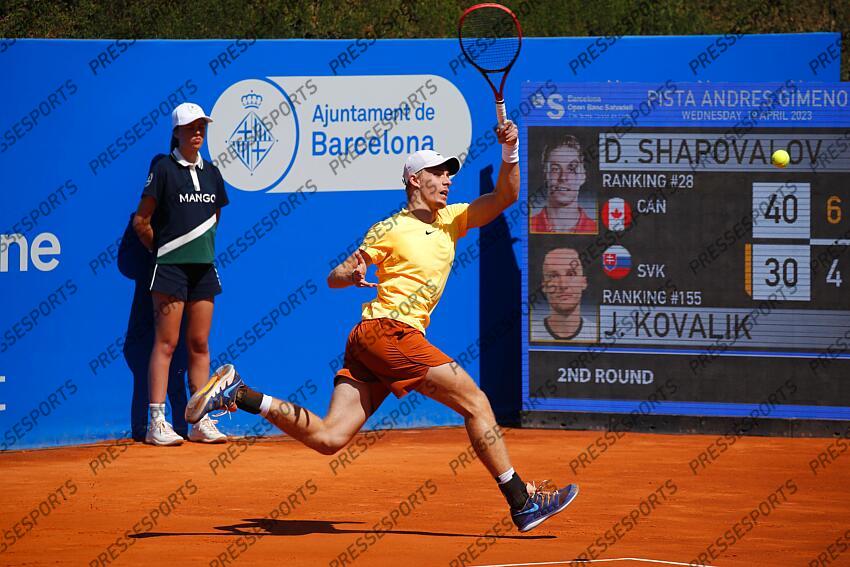 Denis Shapovalov (CAN), APRIL19, 2023 - Tennis : Denis Shapovalov during singles 2nd round match against Jozef Kovalik on the Barcelona Open Banc Sabadell tennis tournament at the Real Club de Tenis de Barcelona in Barcelona, Spain. (Photo by Mutsu Kawamori/AFLO) Tennis : Barcelona Open Banc Sabadell 2023 