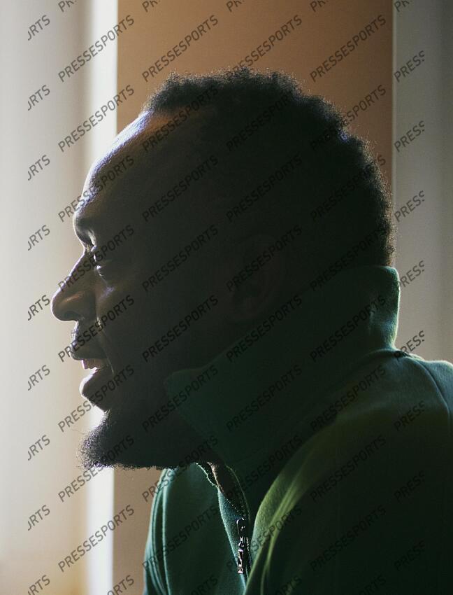 bolt (usain) MAGAZINE BOLT - Attention image soumise a conditions particulieres, nous contacter avant toute utilisation - 