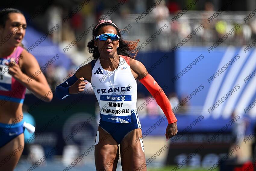 francois elie (mandy) - (fra) - 100 M FEMMES T37 serie 2 roberts (jaleen) - (usa) - 