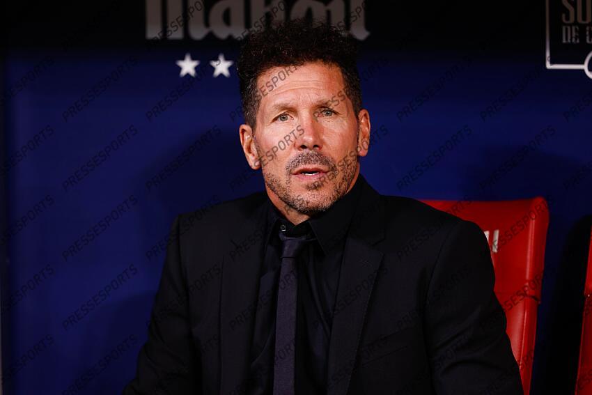 Diego Pablo Simeone, head coach of Atletico de Madrid, looks on during the spanish league, La Liga EA Sports, football match played between Atletico de Madrid and Granada CF at Civitas Metropolitano stadium on August 14, 2023, in Madrid, Spain. ATLETICO DE MADRID-GRENADE CF (3-1) 
