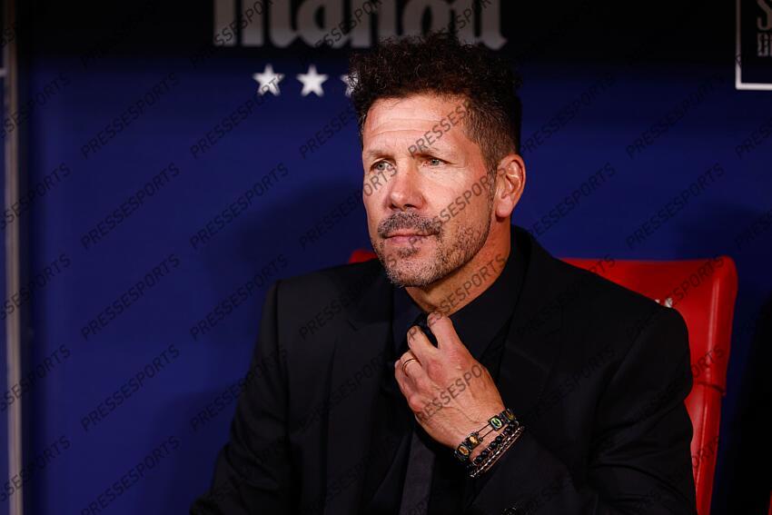 Diego Pablo Simeone, head coach of Atletico de Madrid, looks on during the spanish league, La Liga EA Sports, football match played between Atletico de Madrid and Granada CF at Civitas Metropolitano stadium on August 14, 2023, in Madrid, Spain. ATLETICO DE MADRID-GRENADE CF (3-1) 