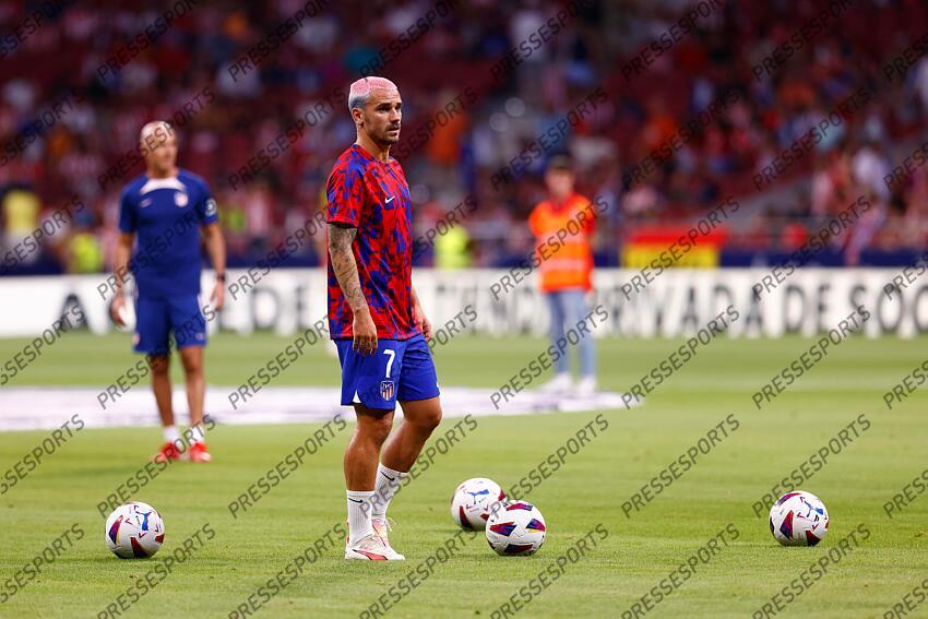 Antoine Griezmann of Atletico de Madrid warms up during the spanish league, La Liga EA Sports, football match played between Atletico de Madrid and Granada CF at Civitas Metropolitano stadium on August 14, 2023, in Madrid, Spain. ATLETICO DE MADRID-GRENADE CF (3-1) 