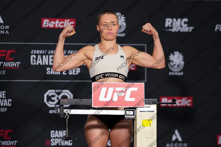 Pesée officielle Rose Namajunas UFC Fight Night Gane vs Spivac pesée officiel 