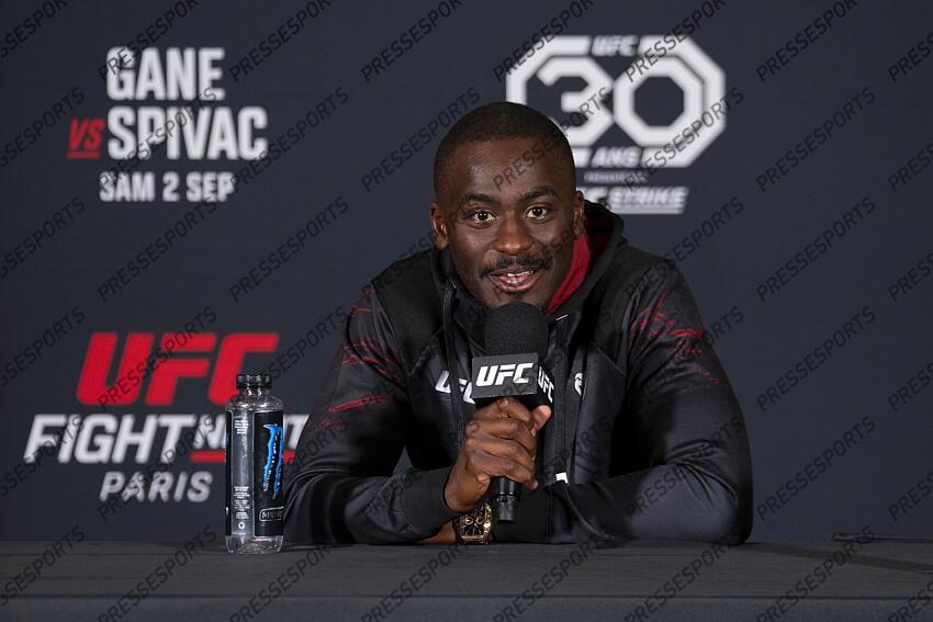 William Gomis (FRA) pre-fight press conference at Pullman Bercy Hotel CONFERENCE DE PRESSE 