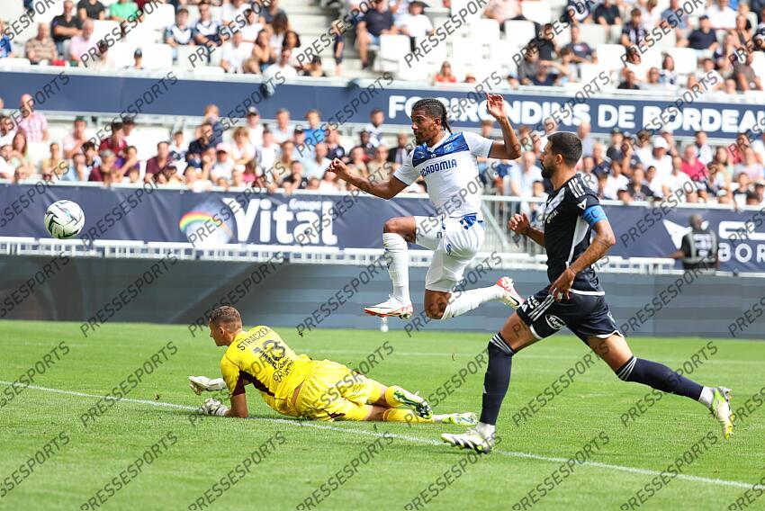 Presse sports Report FOOT L2 2023 BORDEAUX AUXERRE 2 4