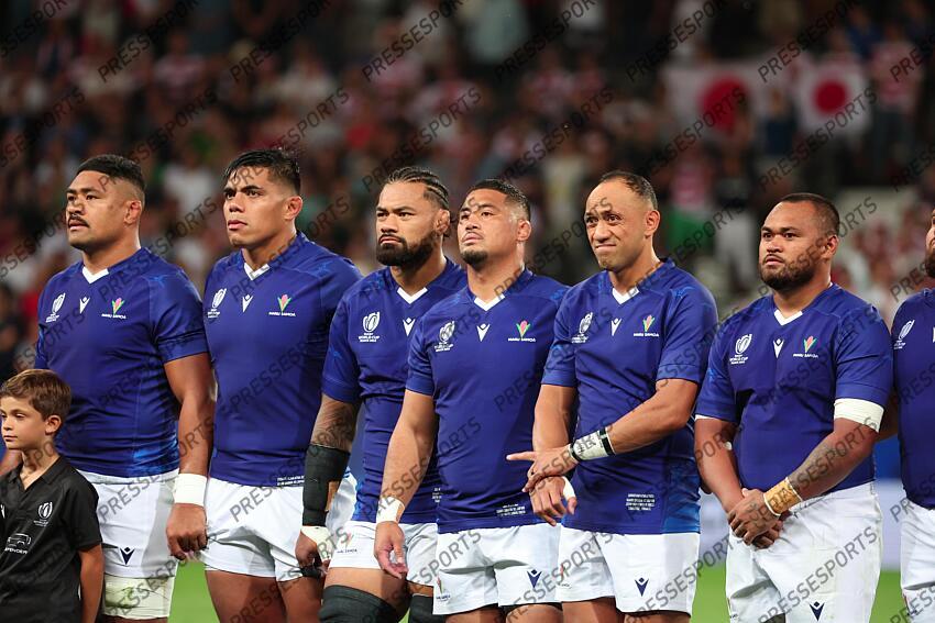 Lee (Fritz) Ala'alatoa (Michael) Taufua (Jordan) Lam (Seilala) Leali'ifano (Christian) Leuila (D'Angelo) JAPON-SAMOA (28-22) 