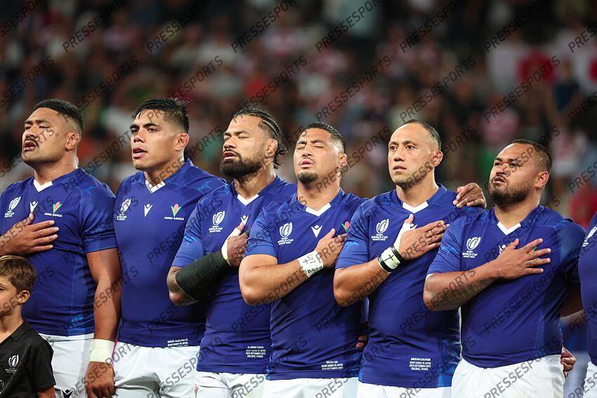 Lee (Fritz) Ala'alatoa (Michael) Taufua (Jordan) Lam (Seilala) Leali'ifano (Christian) Leuila (D'Angelo) JAPON-SAMOA (28-22) 