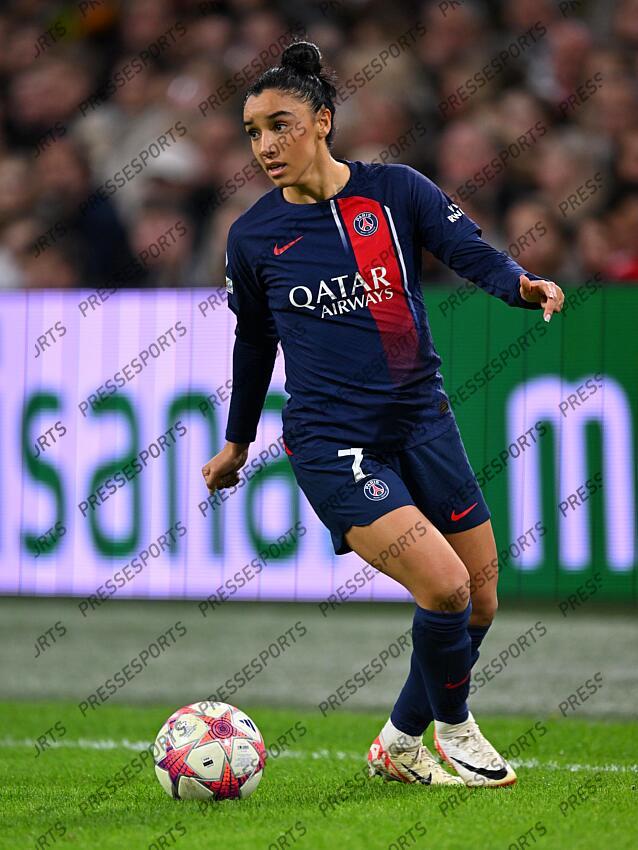 AMSTERDAM - Sakina Karchaoui of Paris Saint-Germain during the UEFA Women's Champions League Group C match between Ajax Amsterdam and Paris Saint Germain at the Johan Cruijff ArenA on November 15, 2023 in Amsterdam, Netherlands. ANP | Hollandse Hoogte | GERRIT VAN COLOGNE (F) AJAX AMSTERDAM-(F) PSG (2-0) 