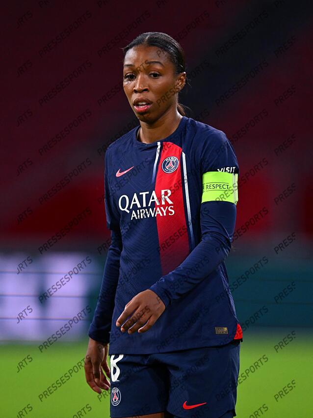 AMSTERDAM - Grace Geyoro of Paris Saint-Germain during the UEFA Women's Champions League Group C match between Ajax Amsterdam and Paris Saint Germain at the Johan Cruijff ArenA on November 15, 2023 in Amsterdam, Netherlands. ANP | Hollandse Hoogte | GERRIT VAN COLOGNE (F) AJAX AMSTERDAM-(F) PSG (2-0) 
