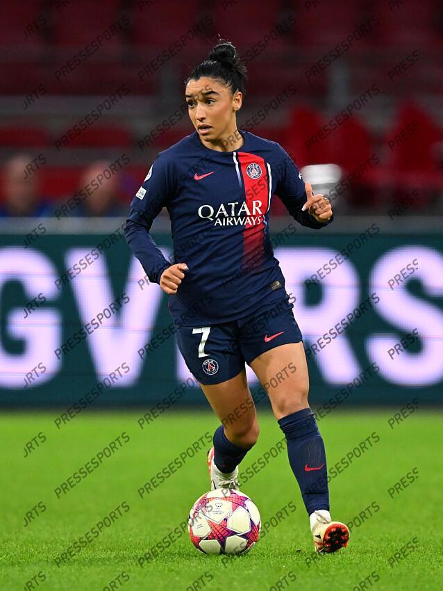 AMSTERDAM - Sakina Karchaoui of Paris Saint-Germain during the UEFA Women's Champions League Group C match between Ajax Amsterdam and Paris Saint Germain at the Johan Cruijff ArenA on November 15, 2023 in Amsterdam, Netherlands. ANP | Hollandse Hoogte | GERRIT VAN COLOGNE (F) AJAX AMSTERDAM-(F) PSG (2-0) 