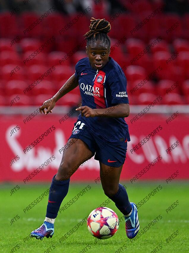 AMSTERDAM - Sandy Baltimore of Paris Saint-Germain during the UEFA Women's Champions League Group C match between Ajax Amsterdam and Paris Saint Germain at the Johan Cruijff ArenA on November 15, 2023 in Amsterdam, Netherlands. ANP | Hollandse Hoogte | GERRIT VAN COLOGNE (F) AJAX AMSTERDAM-(F) PSG (2-0) 