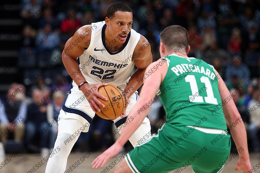 Nov 19, 2023; Memphis, Tennessee, USA; Memphis Grizzlies guard Desmond Bane (22) handles the ball against Boston Celtics guard Payton Pritchard (11) during the second half at FedExForum. Mandatory Credit: Petre Thomas-USA TODAY Sports NBA: Boston Celtics at Memphis Grizzlies 