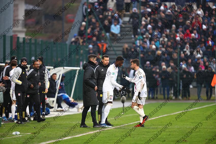 sage (pierre) sarr (mamadou) tagliafico (nicolas) PONTARLIER-LYON (0-3) 