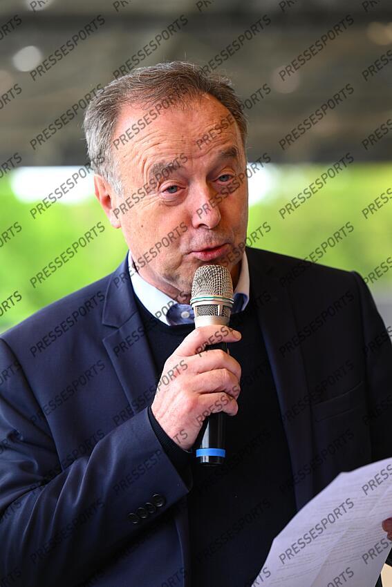 fourgoux (jean michel) MAGAZINE SITE BMX JO 2024 fourgoux : président de l'agglomération de SQY 