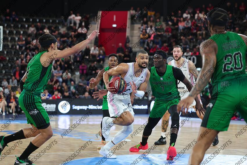 luwawu cabarrot (timothe) fall faye (ibrahima) LYON VILLEURBANNE-NANTERRE (78-82) 