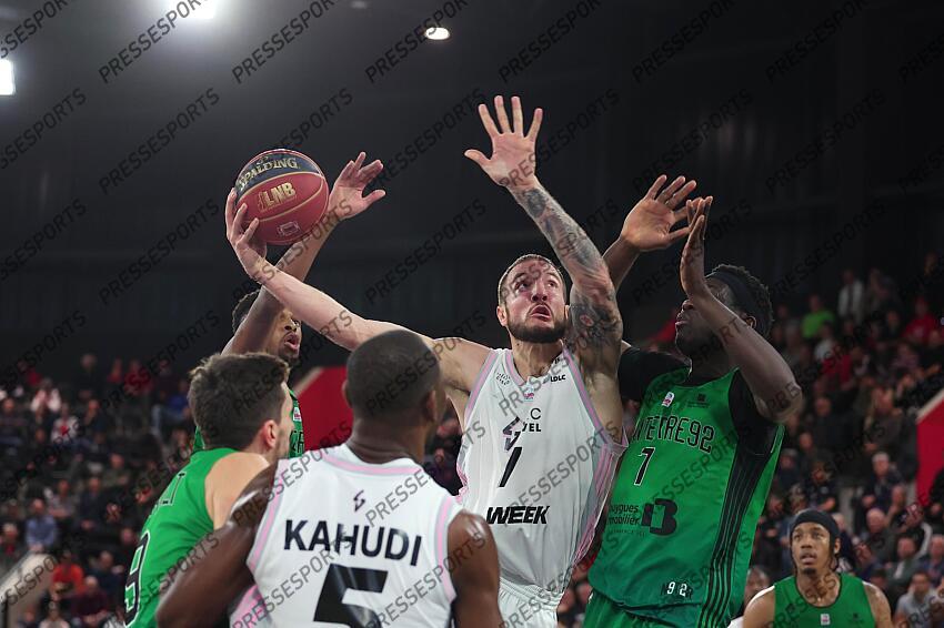 lauvergne (joffrey) LYON VILLEURBANNE-NANTERRE (78-82) 