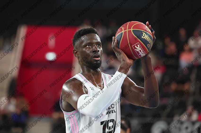 fall (youssoupha) LYON VILLEURBANNE-NANTERRE (78-82) 