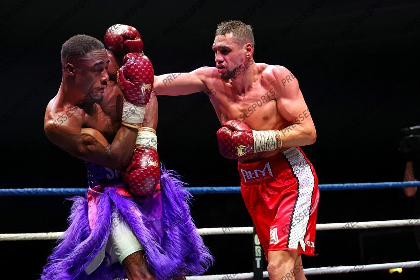 samake (bakary) (fra) short violet el mousaoui (ahmed) (fra) short rouge BAKARY SAMAKE VS AHMED EL MOUSAOUI 
