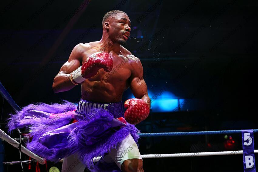 samake (bakary) (fra) short violet BAKARY SAMAKE VS AHMED EL MOUSAOUI 