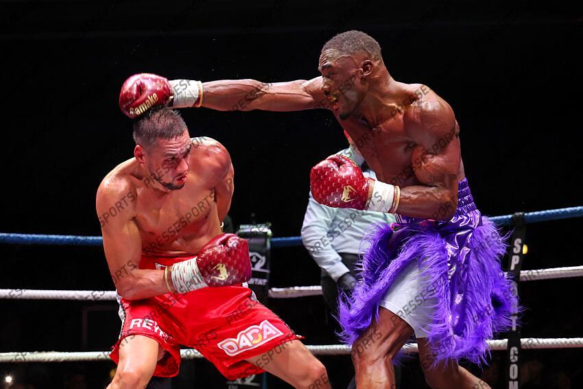 samake (bakary) (fra) short violet el mousaoui (ahmed) (fra) short rouge BAKARY SAMAKE VS AHMED EL MOUSAOUI 