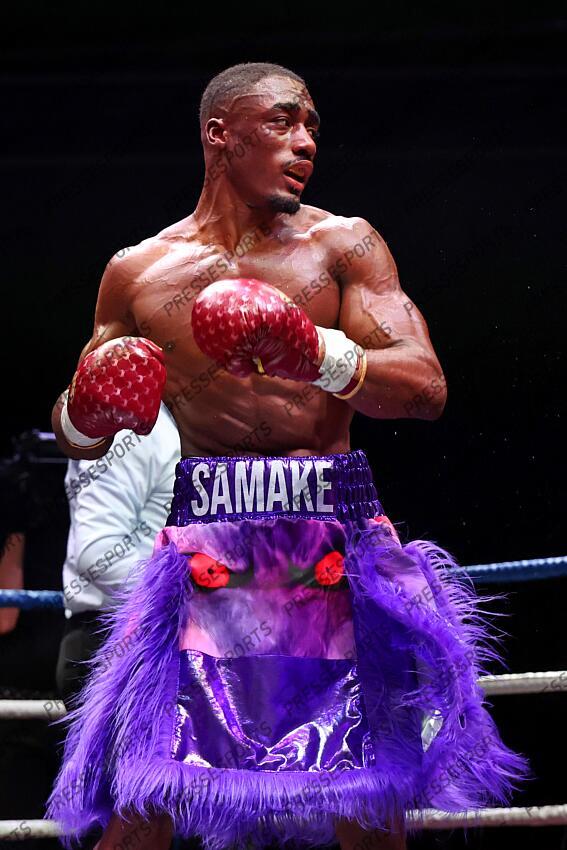 samake (bakary) (fra) short violet BAKARY SAMAKE VS AHMED EL MOUSAOUI 