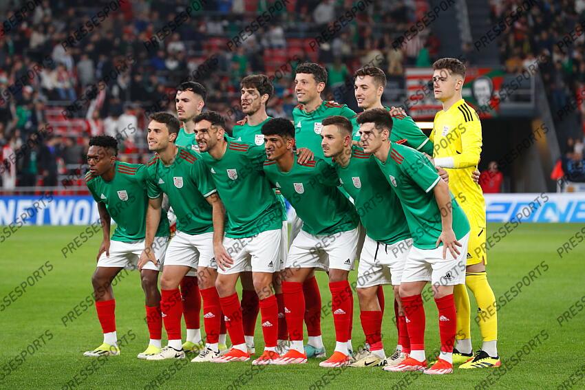 Basque team group line-up (Basque), MARCH 23, 2024 - Football / Soccer : International Friendly match between Basque 1-1 Uruguay at the San Mames Stadium in Bilbao, Spain. (Photo by Mutsu Kawamori/AFLO) PAYS BASQUE-URUGUAY (1-1) 