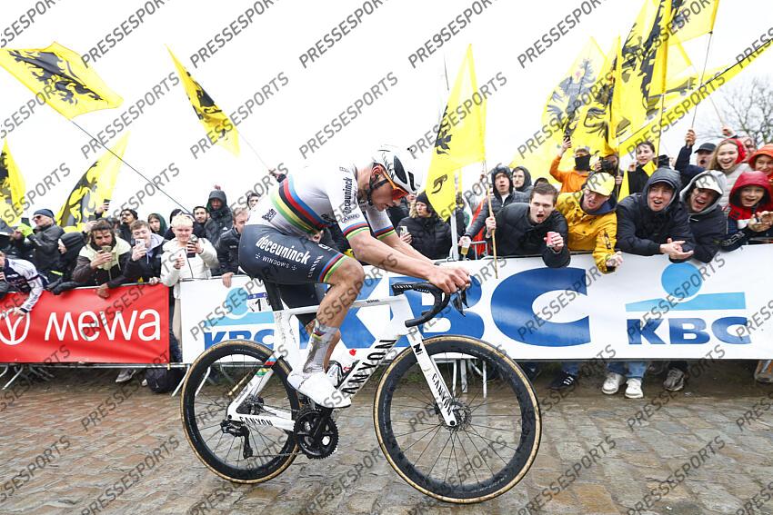 van der poel (mathieu) - (hol) - TOUR DES FLANDRES 2e et dernier passage dans le Paterberg 