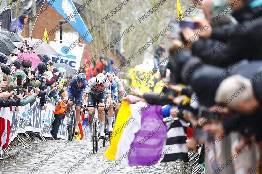 van der poel (mathieu) - (hol) - TOUR DES FLANDRES 2e passage dans le Vieux Quaremont (Oude Kwaremont en neerlandais) 